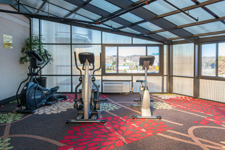 Welcome To River Bend Inn - Fitness Room